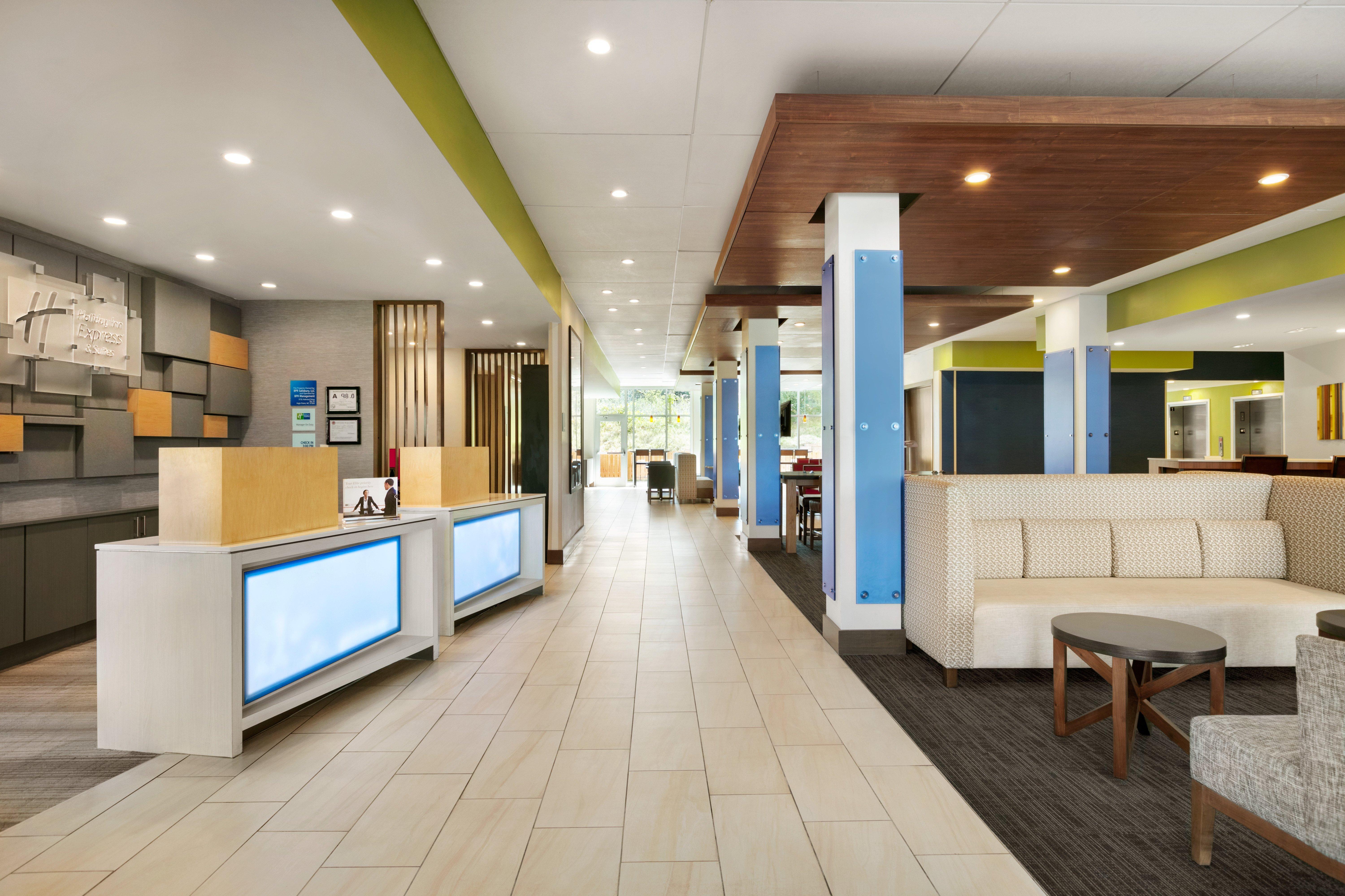 Holiday Inn Express & Suites Salisbury By Ihg Exterior photo